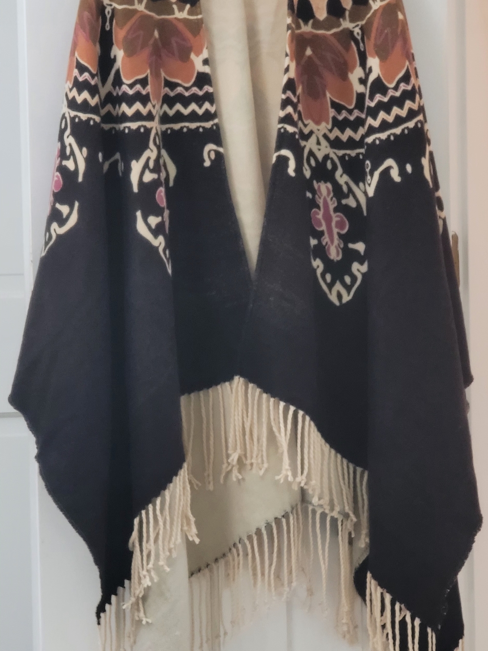 Shyanne Black Floral Fringe Cape with Cream Trim